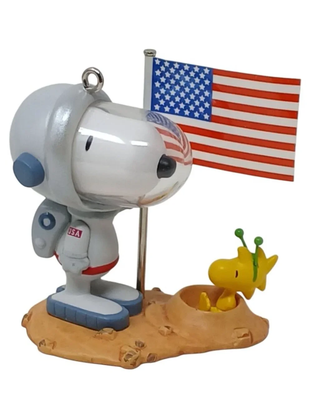 Hallmark Keepsake Spaceman Snoopy Christmas Ornament 2007 Peanuts Woodstock #D19